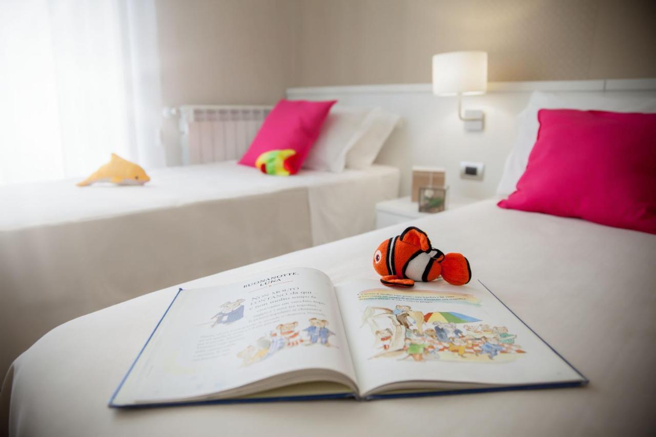 Hotel Baia Bianca Ντιάνο Μαρίνα Εξωτερικό φωτογραφία